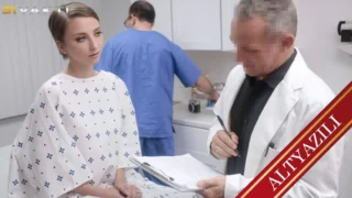 Üvey Kardeşim Sikimin Fotoğrafını Çekiyor Türkçe Altyazılı Porno